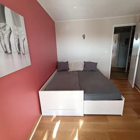 Maison Conviviale A 10 Min En Voiture De La Nice